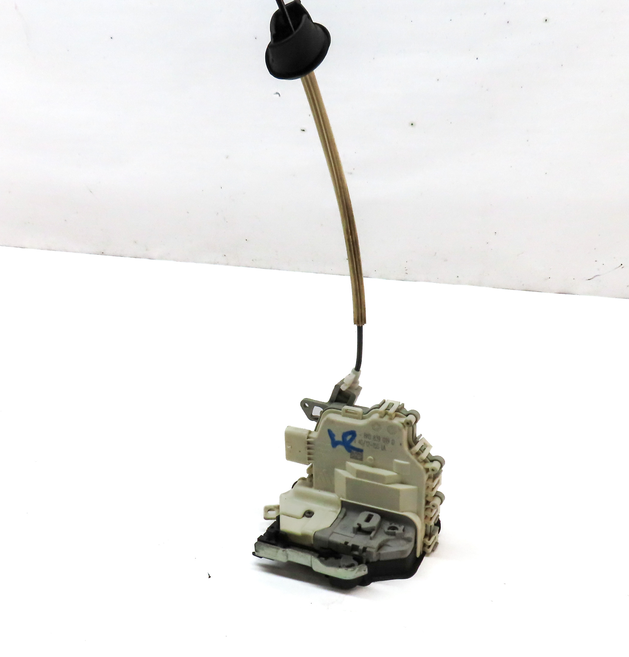 10-23 VW PORSCHE AUDI A3 A4 A8 S3 S4 Q5 MACAN PANAMERA REAR LEFT DOOR LATCH — exact item pictured